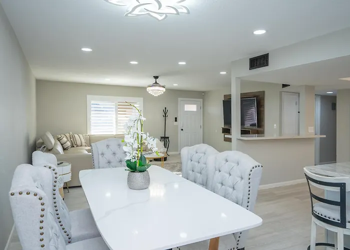 Havasu Desert Retreat On Mcculloch *