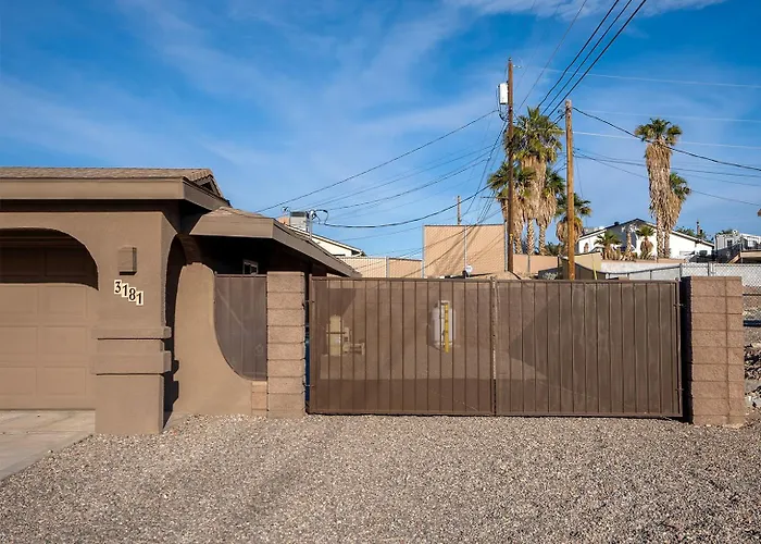 Havasu Desert Retreat On Mcculloch *